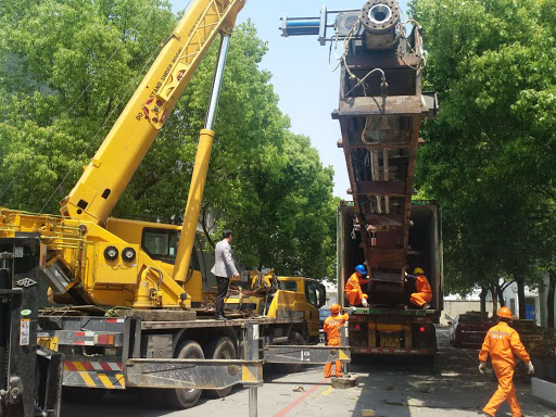 無錫設備吊裝廠家:該怎樣減輕設備吊裝過程中出現搖擺？